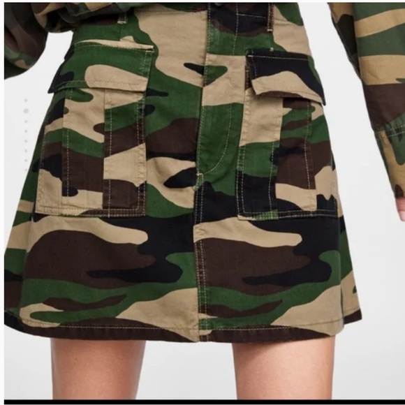 Zara Premium Denim Collection the cargo mini skirt camouflage - Picture 4 of 12